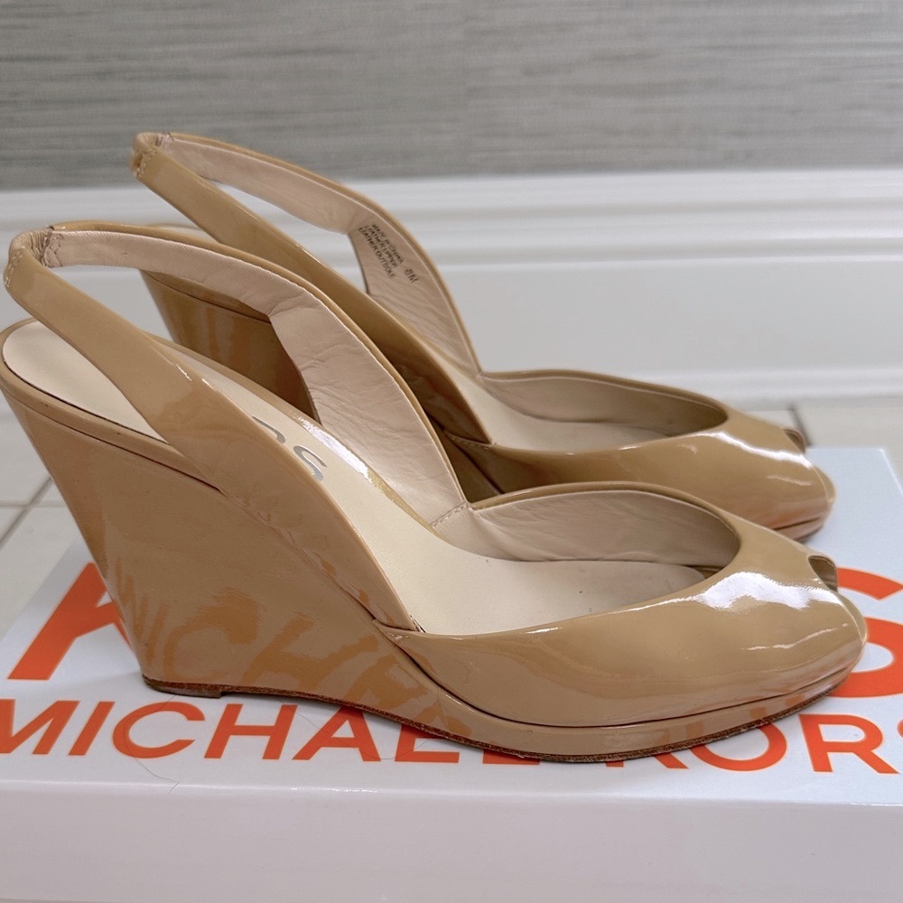 Michael Kors Beige Patent Wedge Slingbacks